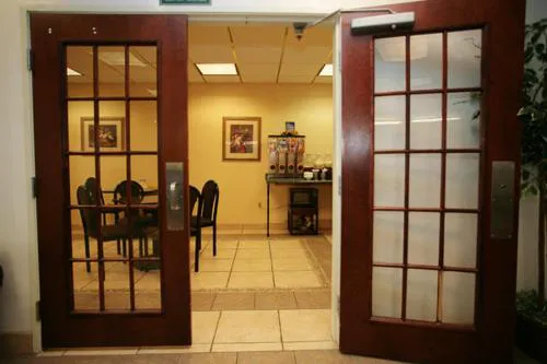 Americas Best Value Inn Louisville hotel detail image 3