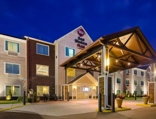 Best Western Plus Menomonie Inn & Suites hotel detail image 1