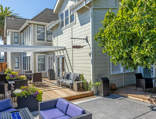 Nantucket Whale Inn hotel detail image 4