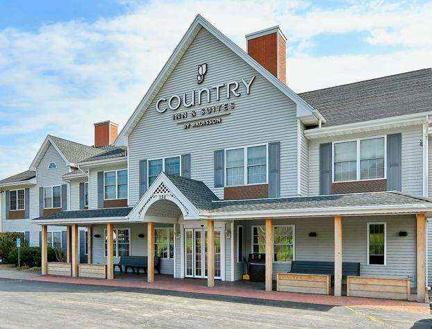 Country Inn & Suites by Radisson Mount Morris NY hotel detail image 1