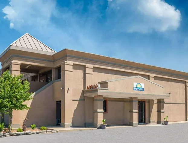 Days Inn by Wyndham Mt. Sterling hotel detail image 2