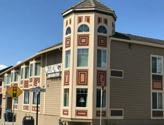 Mirage Inn and Suites hotel detail image 3