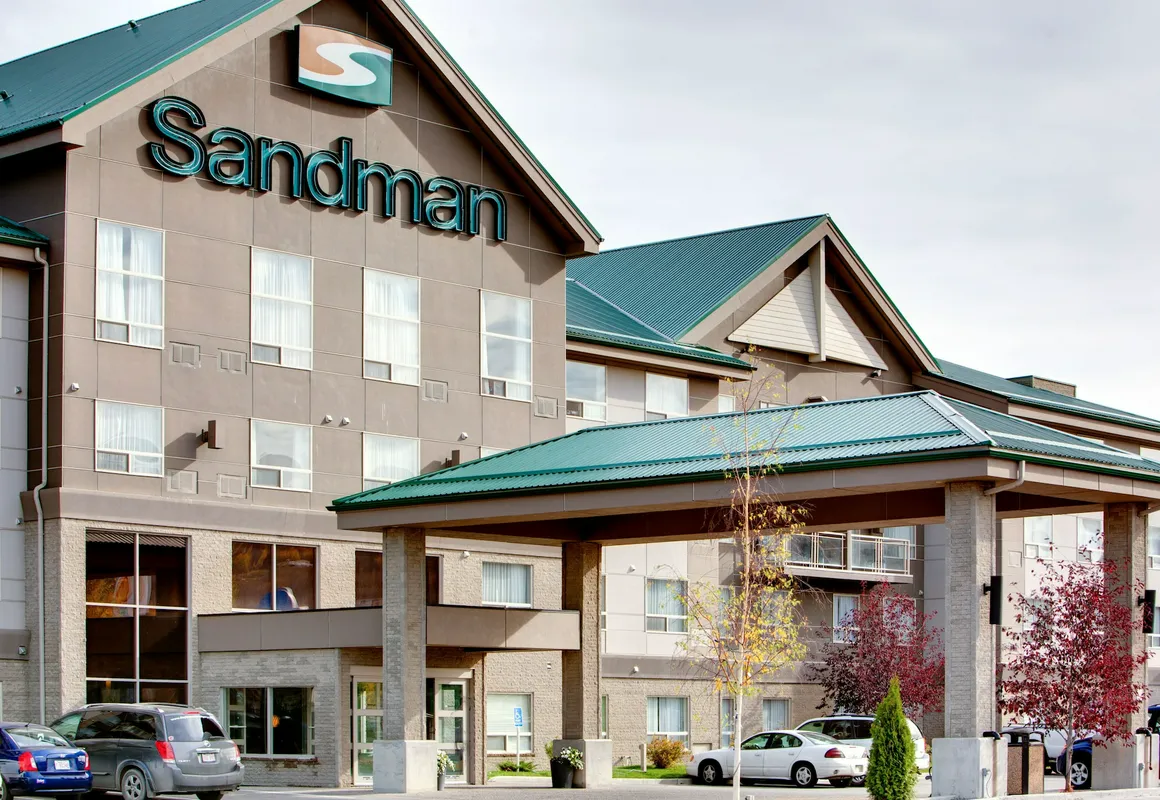 Sandman Hotels & Suites Calgary West hotel hero
