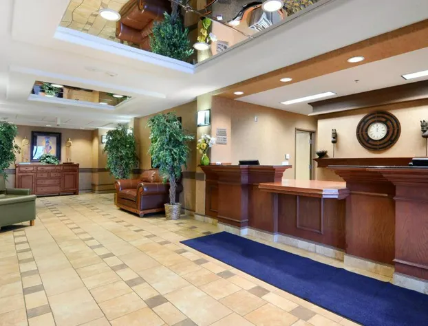 Days Inn & Suites by Wyndham Strathmore hotel detail image 3