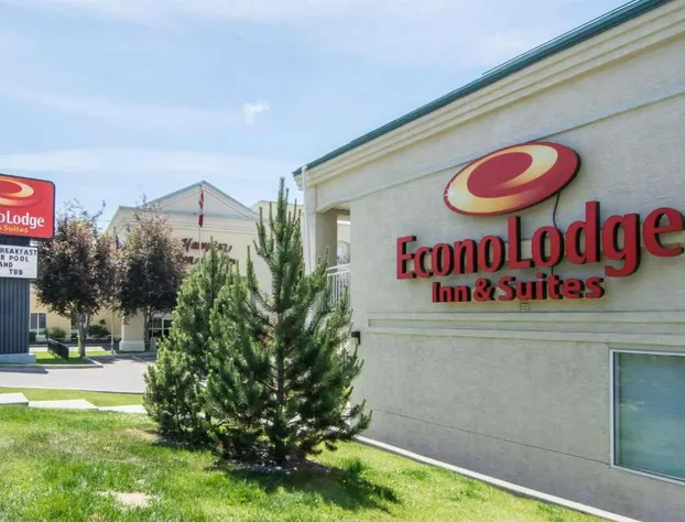 Econo Lodge Inn & Suites University hotel detail image 1