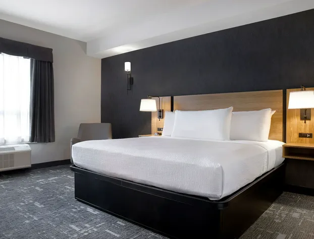 Canalta Cochrane hotel detail image 4