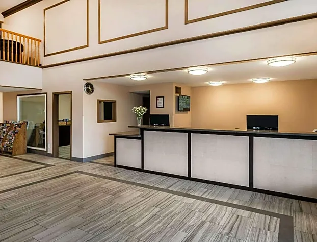 Clarion Inn near JBLM hotel detail image 2