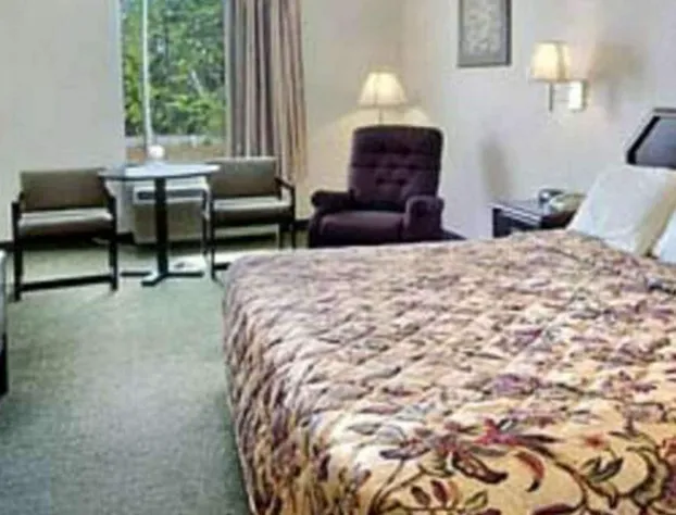 Gray Inn and Suites hotel detail image 4