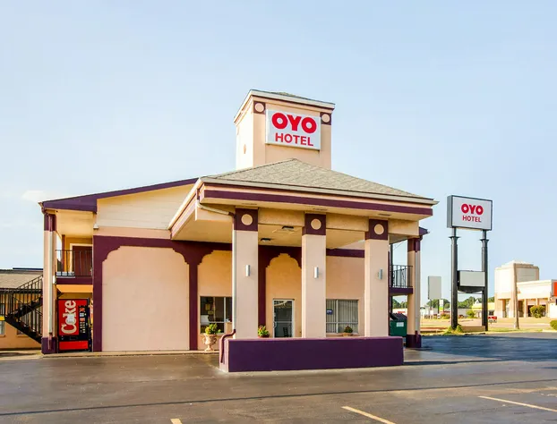 OYO Hotel Texarkana North Heights AR Hwy I-30 hotel detail image 2