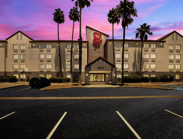 Red Roof Inn Tucson North - Marana hotel detail image 2