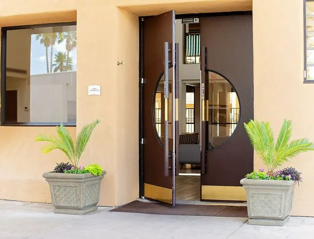 Ramada by Wyndham Tucson Airport hotel detail image 3