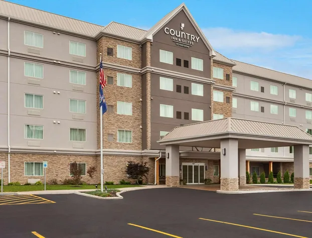 Country Inn & Suites by Radisson, Buffalo South I-90, NY hotel detail image 1