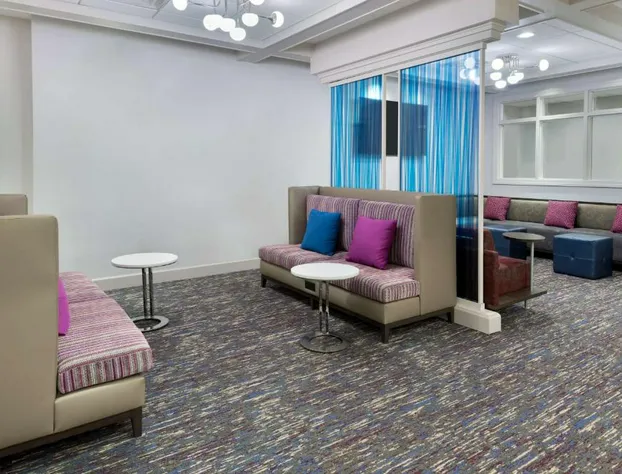 Hampton Inn & Suites Buffalo Downtown hotel detail image 3