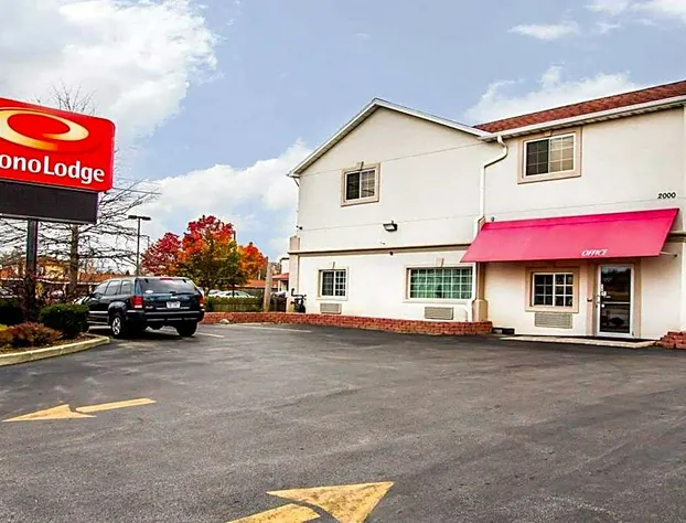 Econo Lodge hotel detail image 1