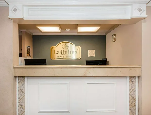 La Quinta Inn & Suites by Wyndham Melbourne Viera hotel detail image 3