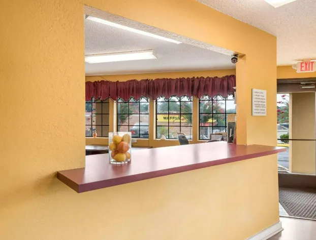 Rodeway Inn Benton hotel detail image 4