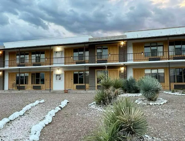 Landmark Lookout Lodge hotel detail image 1