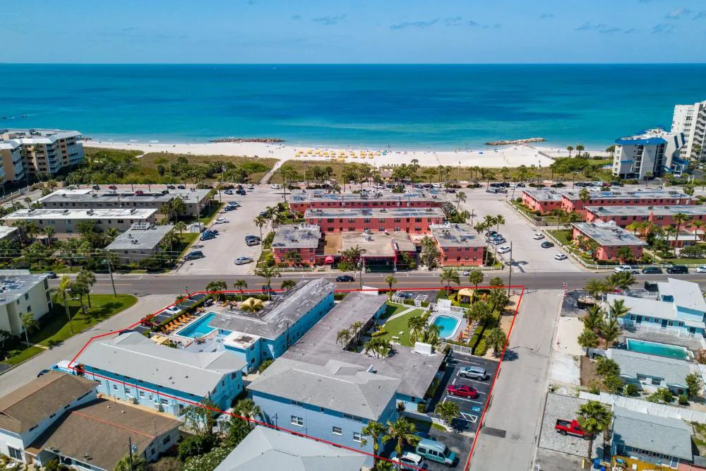 St Pete Beach Suites hotel hero