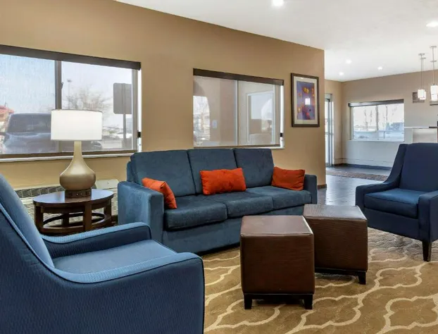 Comfort Inn & Suites Alameda at Albuquerque Balloon Fiesta Park hotel detail image 4