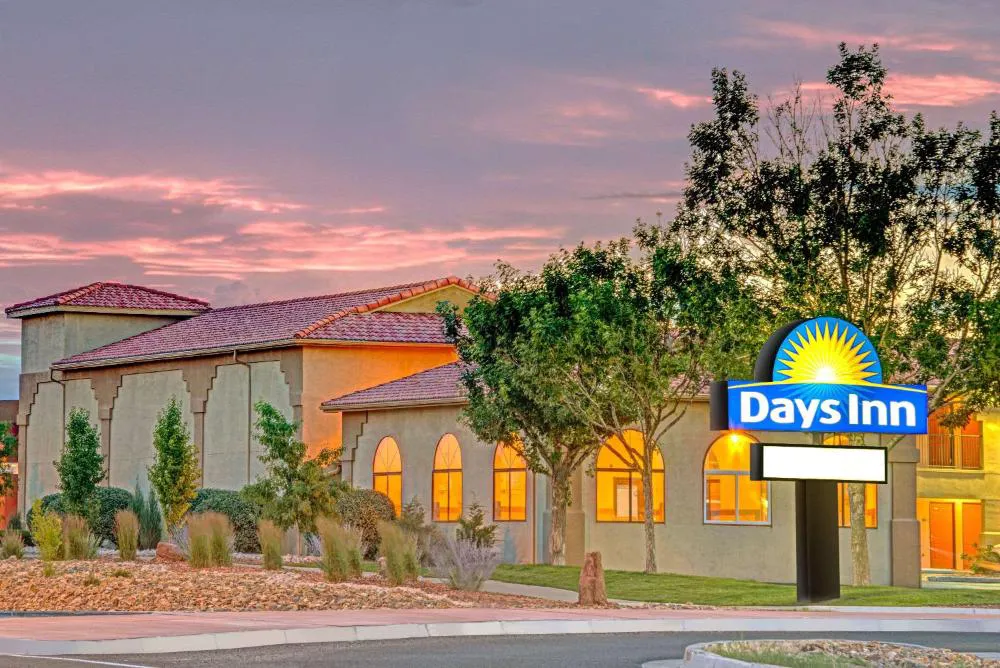 Days Inn by Wyndham Rio Rancho hotel hero