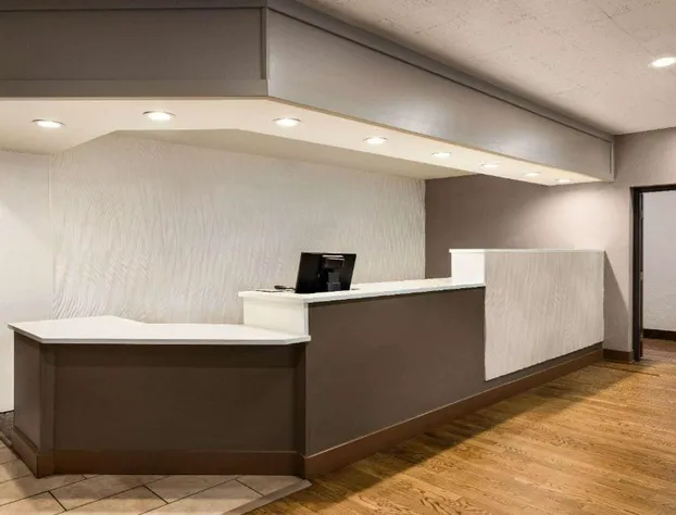 Ramada by Wyndham Albuquerque Airport hotel detail image 3