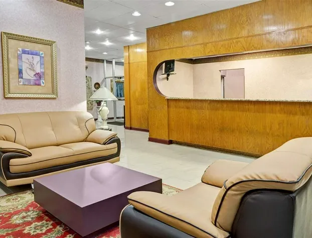 Royal Inn hotel detail image 4