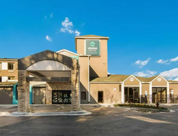 Clarion Pointe Wake Forest - Raleigh North hotel detail image 2