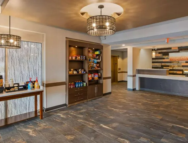 Best Western Plus Hudson I-94 hotel detail image 2