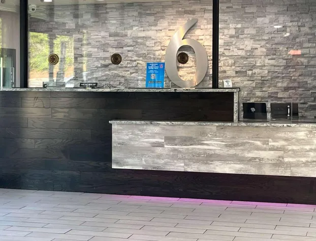 Motel 6 Raleigh, NC – Downtown South hotel detail image 2