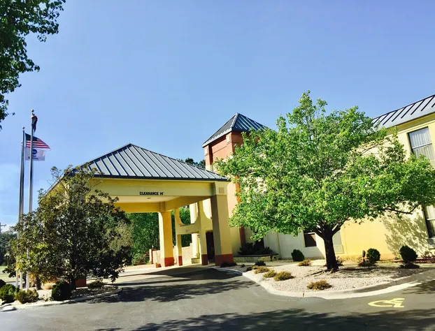 Best Western Butner Creedmoor Inn hotel detail image 1