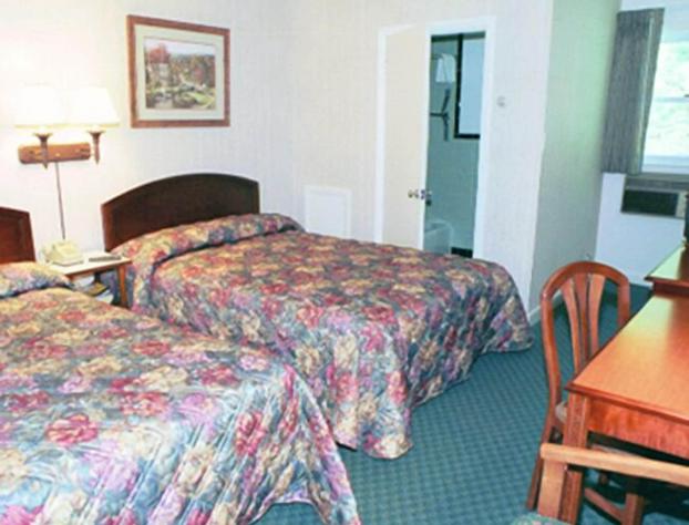 Hill - Brook Motel hotel detail image 4
