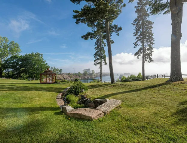 Atlantic Oceanside Hotel & Conference Center hotel detail image 4