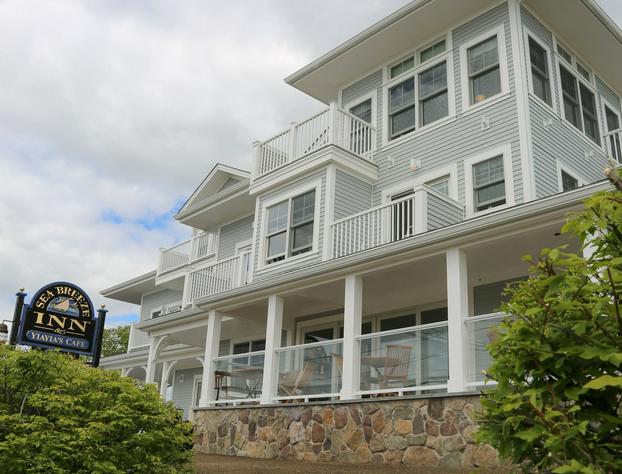 The Sea Breeze Inn hotel detail image 1