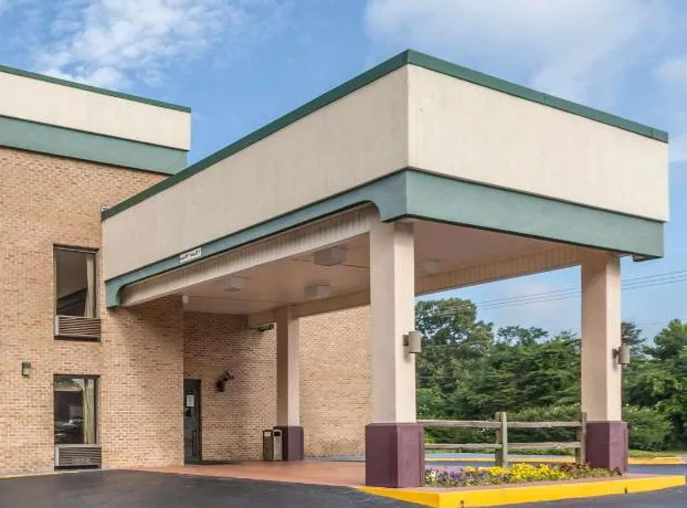Quality Inn Greer - Greenville hotel detail image 2