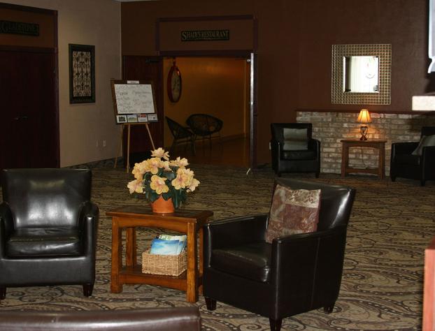 Gladstone Inn & Suites hotel detail image 3