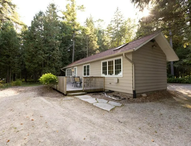 Gordon Lodge hotel detail image 3