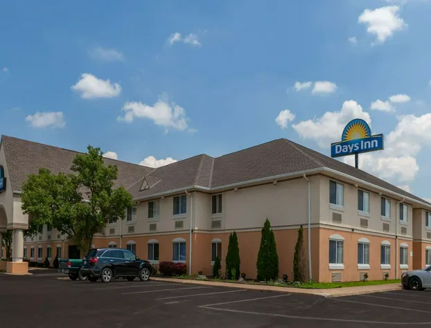 Days Inn by Wyndham Milan Sandusky South hotel detail image 1