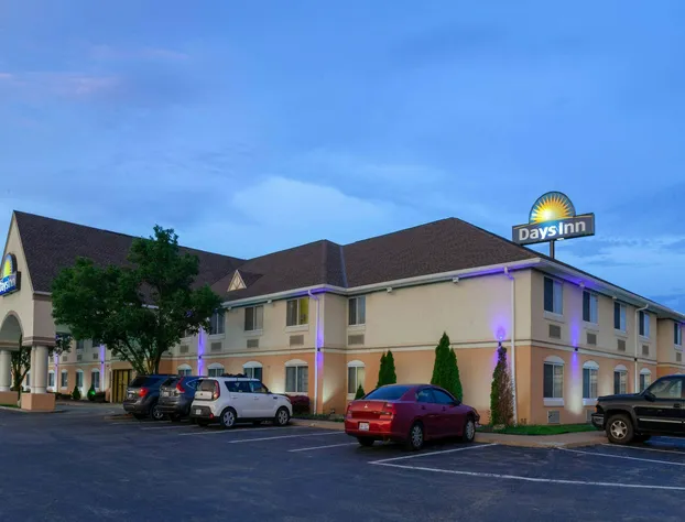 Days Inn by Wyndham Milan Sandusky South hotel detail image 3