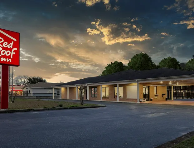 Red Roof Inn Bay Minette hotel detail image 1
