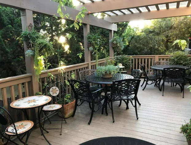 Little Sur Inn hotel detail image 4