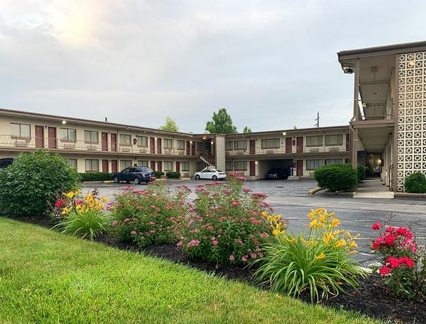 Campus Inn hotel detail image 1
