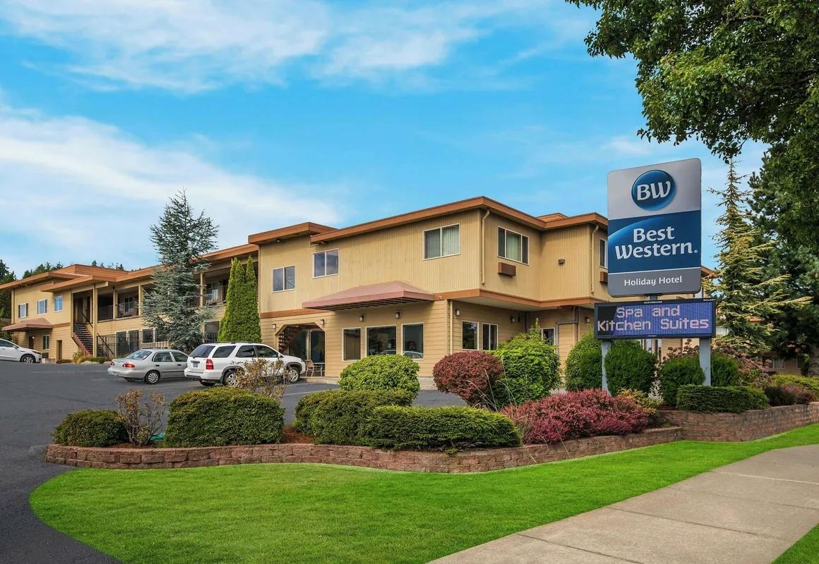 Best Western Holiday Hotel hotel hero