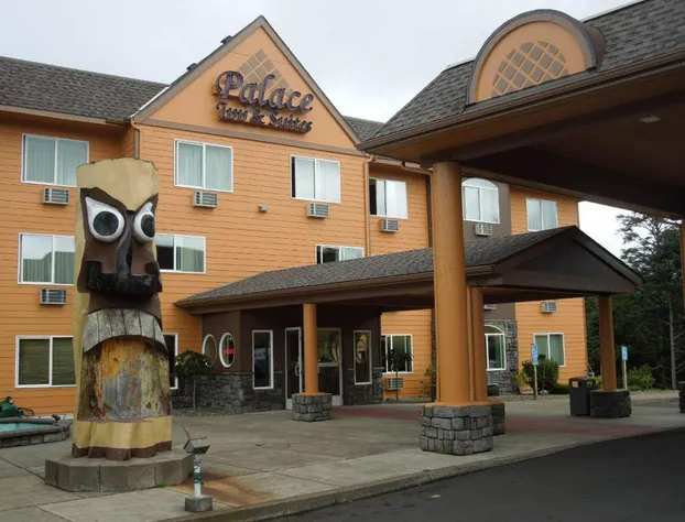 Palace Inn Suites Lincoln City hotel detail image 1