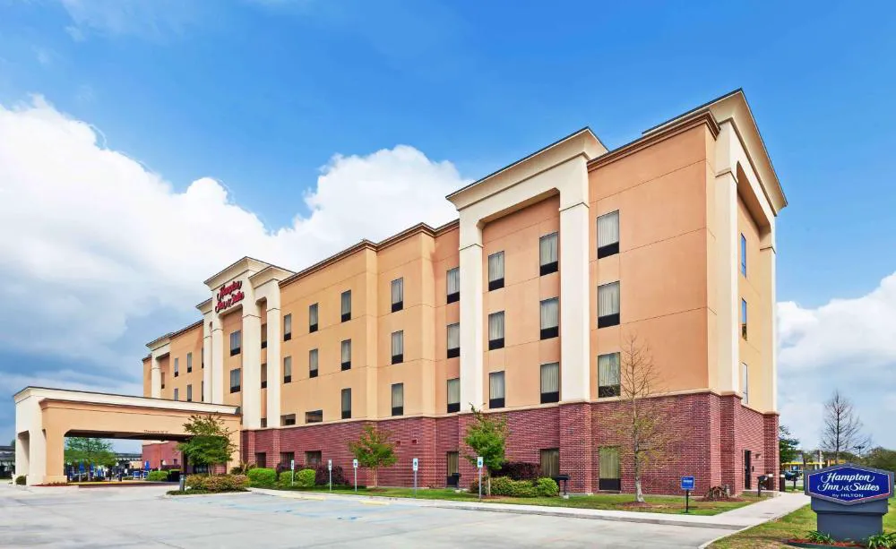 Hampton Inn & Suites Morgan City hotel hero