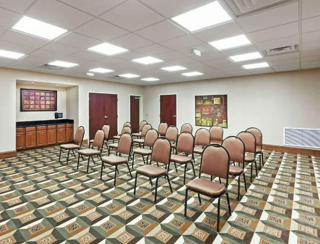 Hampton Inn & Suites Morgan City hotel detail image 4