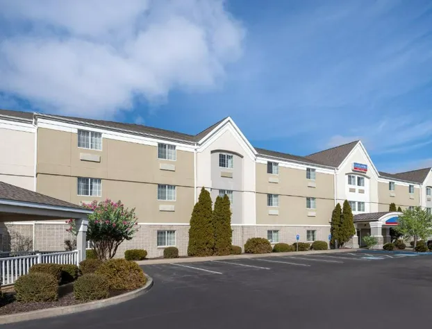 Candlewood Suites Elkhart by IHG hotel detail image 1