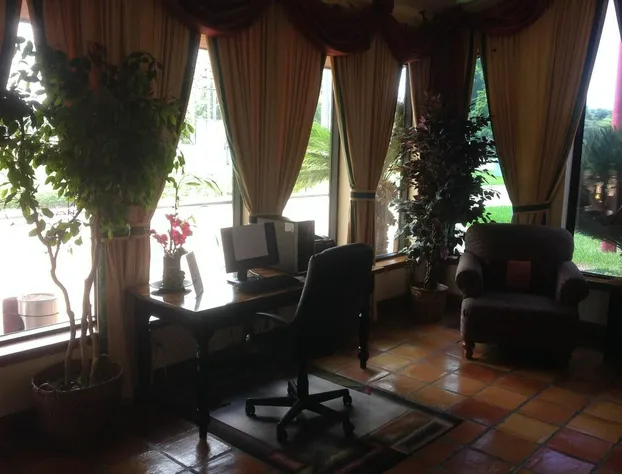 Countryside Inn hotel detail image 4