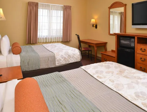 Country Hearth Inn & Suites Edwardsville St. Louis hotel detail image 2