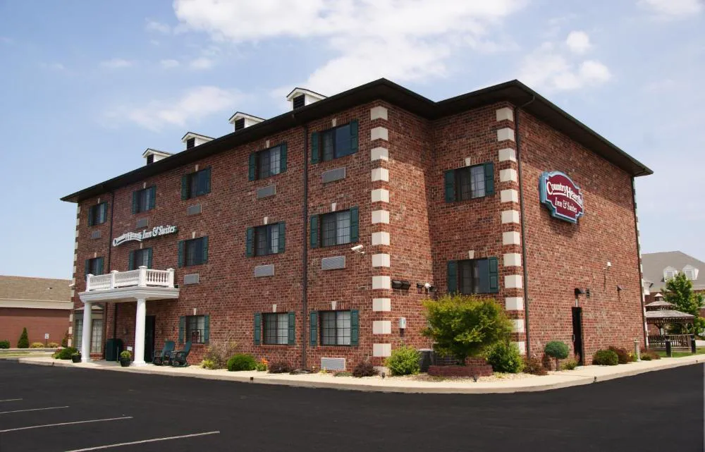 Country Hearth Inn & Suites Edwardsville St. Louis hotel hero