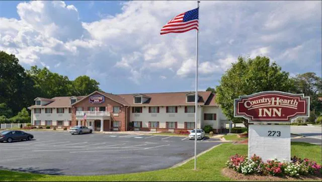 Country Hearth Inn & Suites Toccoa hotel hero